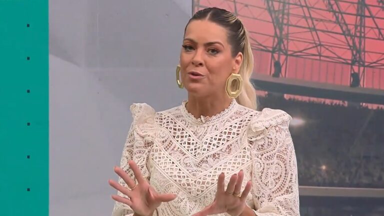 jogo-aberto-renata-fan-foto-reproducao-band-tvpop